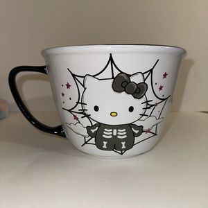 Hello Kitty Halloween Mixing Bowl Skeleton & Spider Web Let the baking begin!